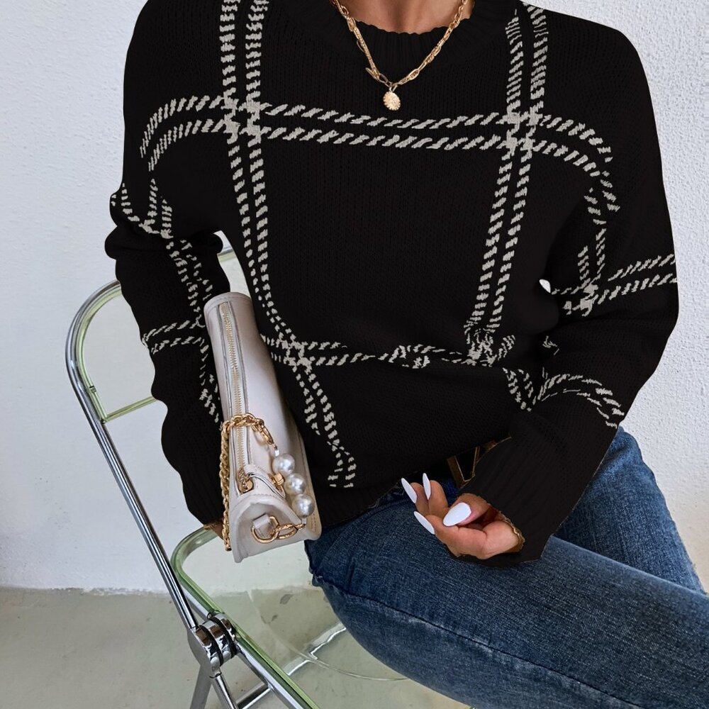 Black and White Casual Women's Plaid Drop Shoulder Long Sleeve Knit Sweater - Picture 5 of 6
